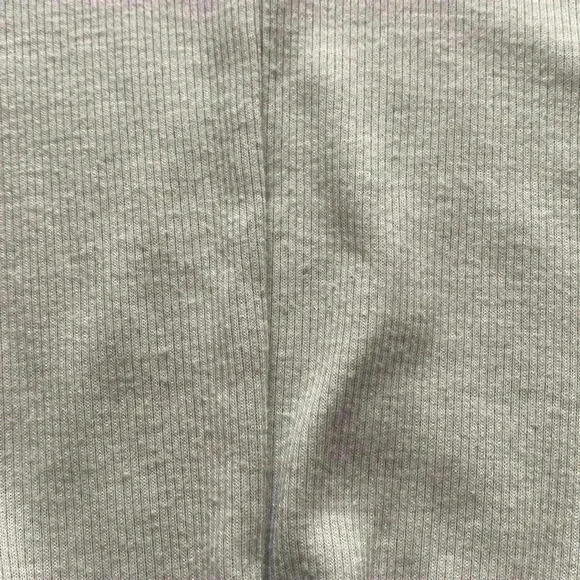 Forever 21 crop top with twist detail at waist - Picture 6 of 6